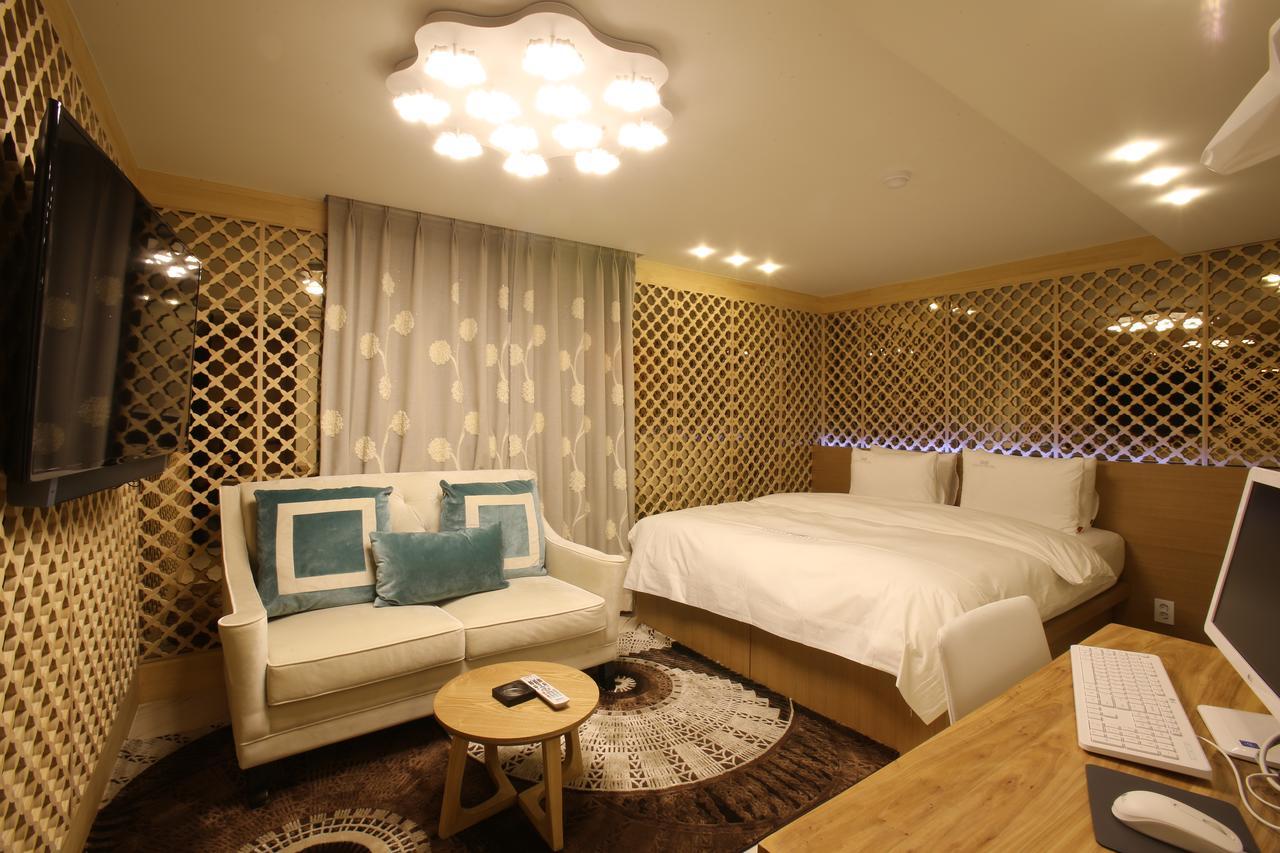 Guri Cello Hotel Екстер'єр фото