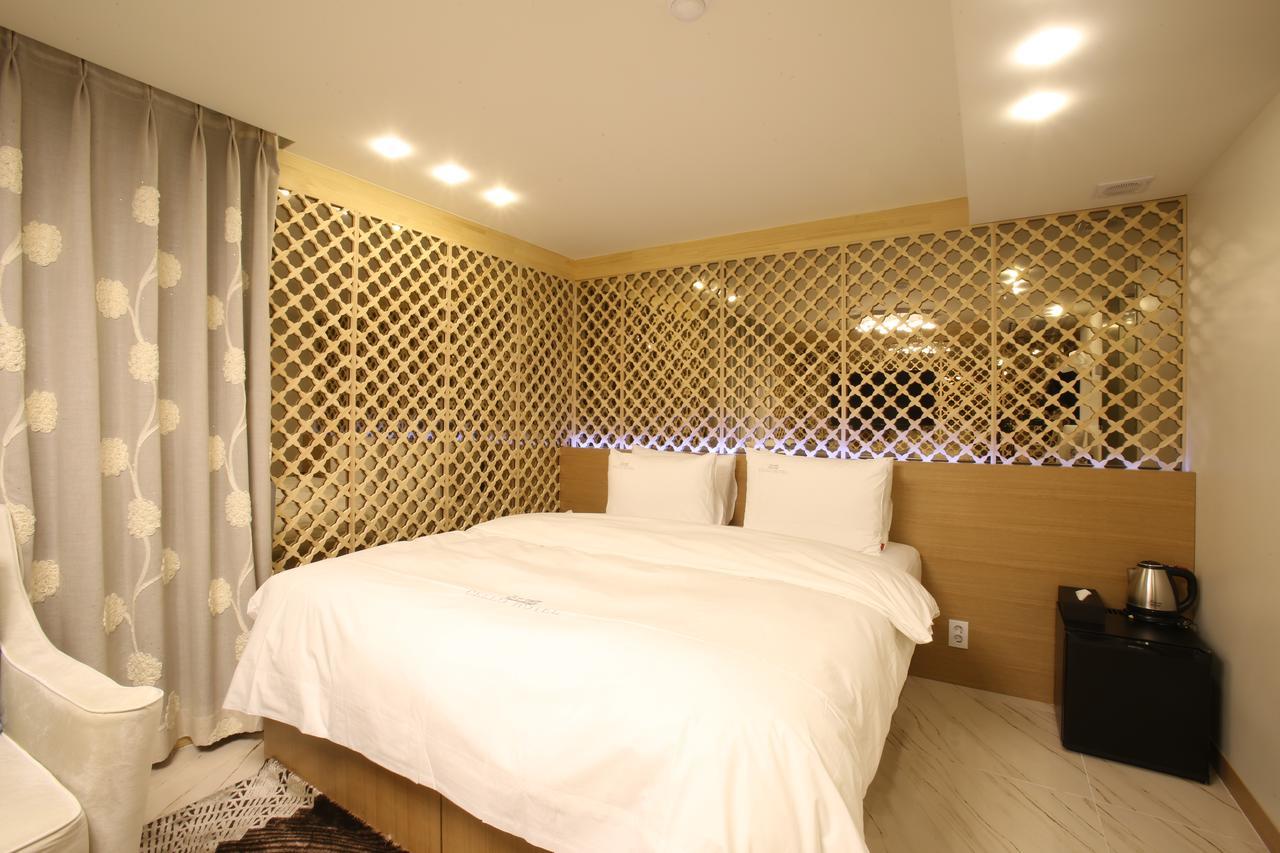 Guri Cello Hotel Екстер'єр фото
